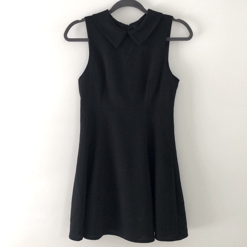 Lulu’s Mod Goals Collared Black Dress